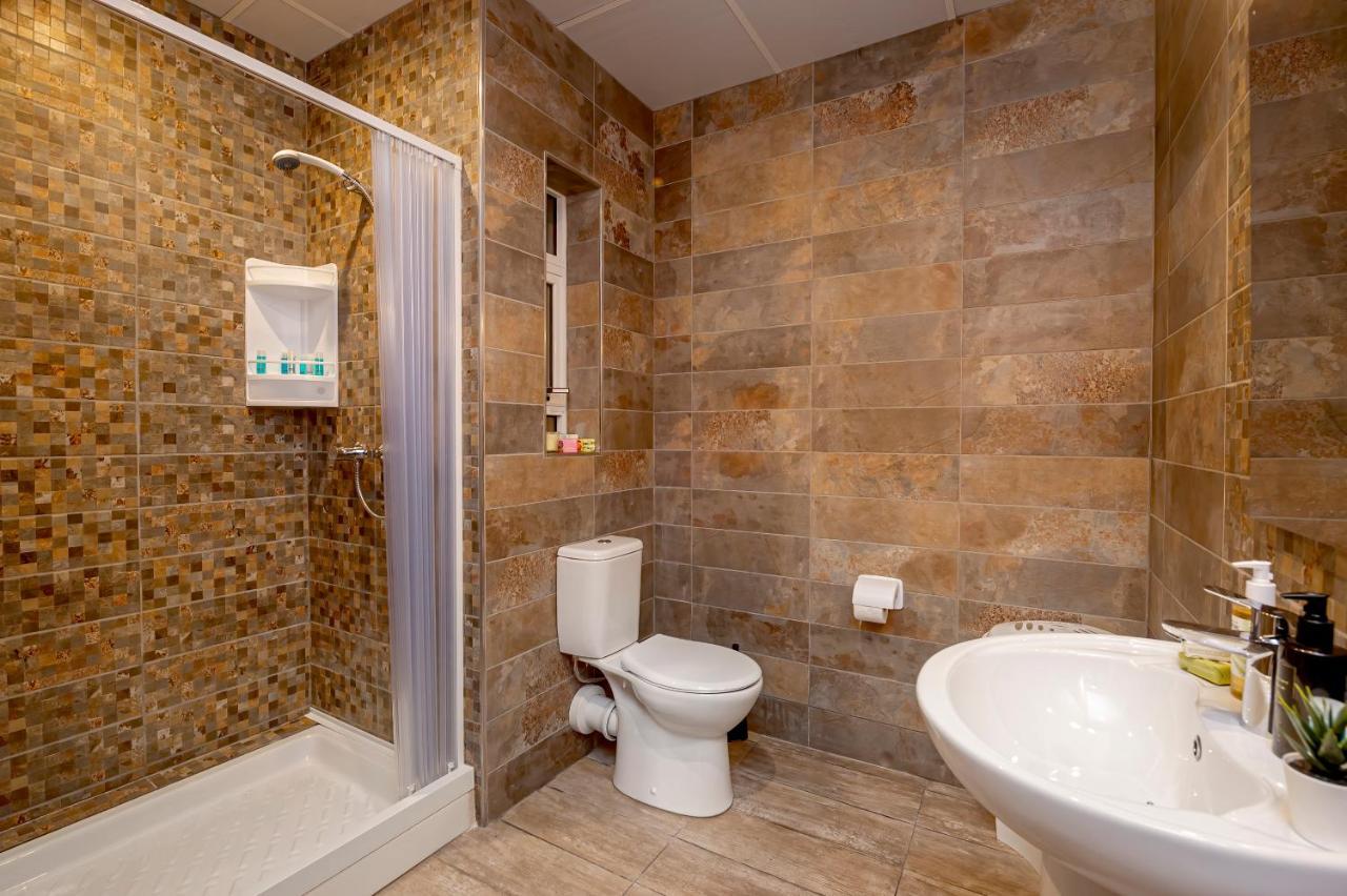 Summer Breeze Comfort Sunny Apartments Close To The Sandy Beaches - By Getawaysmalta Mellieħa Buitenkant foto